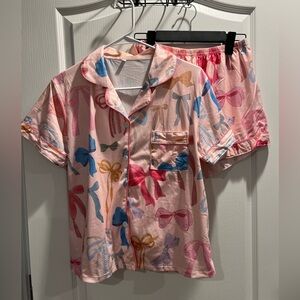 Bow pajamas
